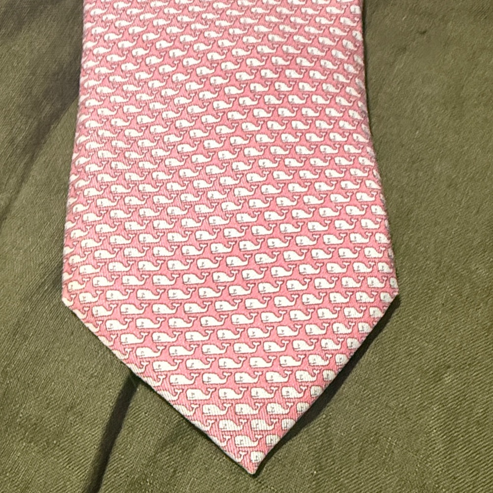 Vineyard Vines Pink Silk Tie